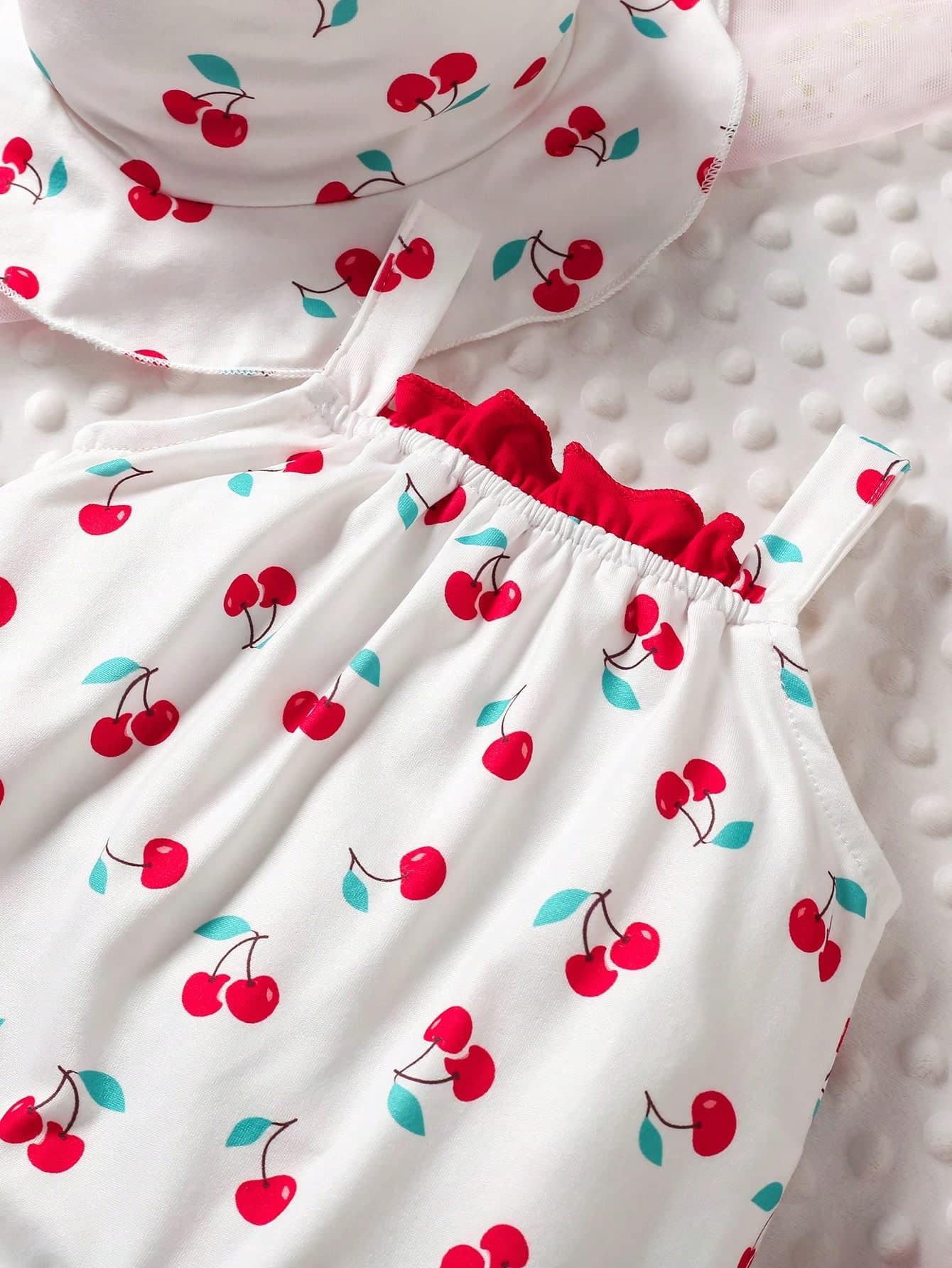 رومبير بناتي بتصميم الكرز