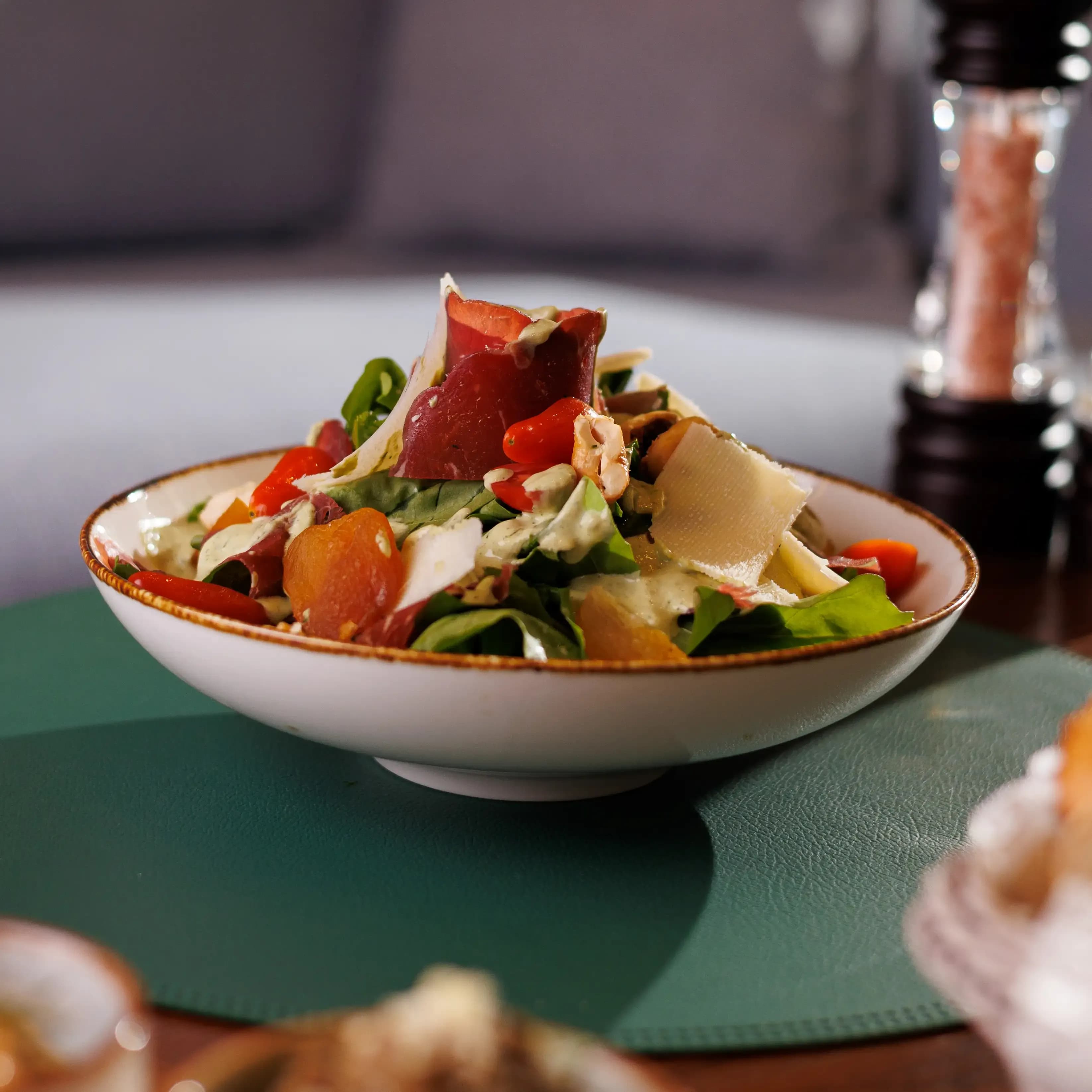 Bresaola salad photo