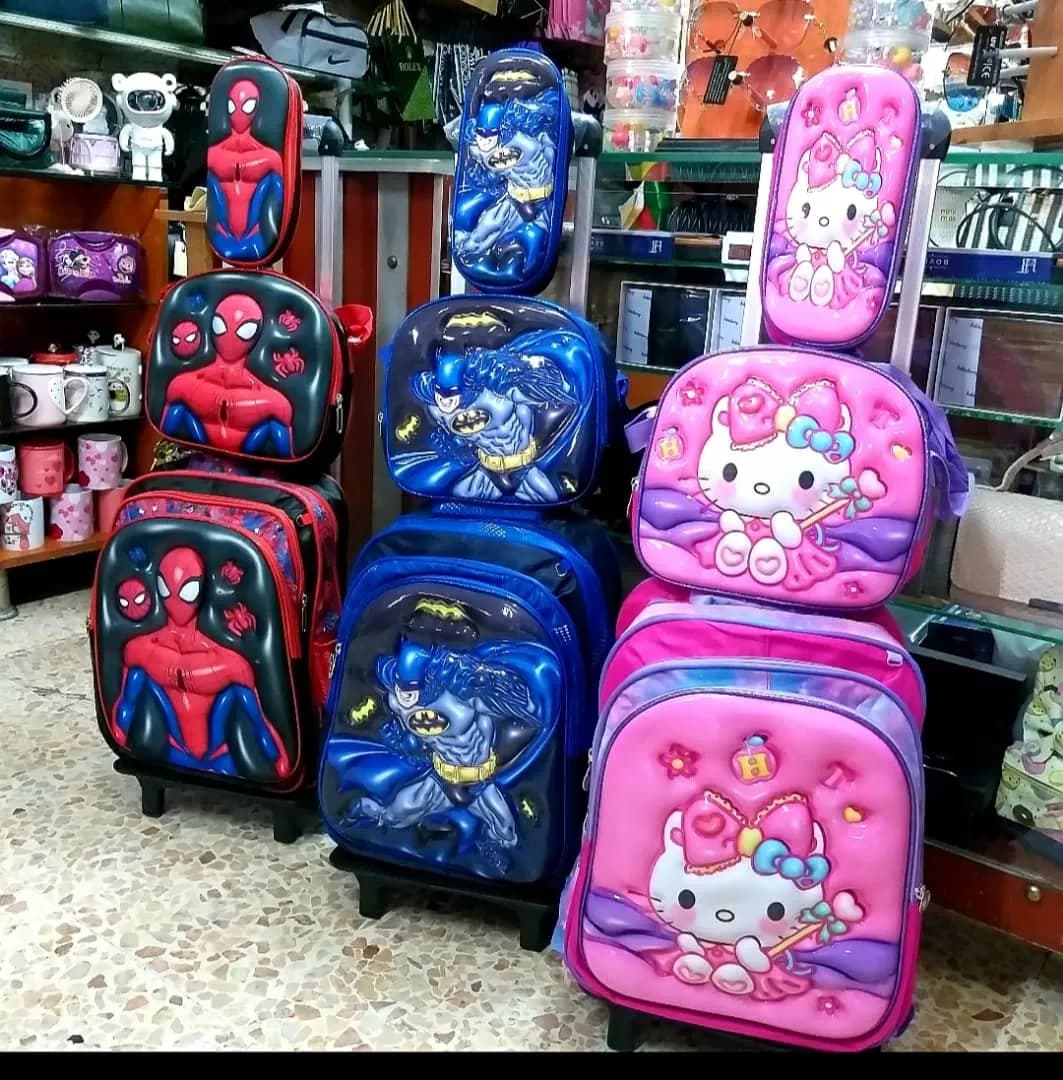 طقم ٣ قطع مع عرباية 