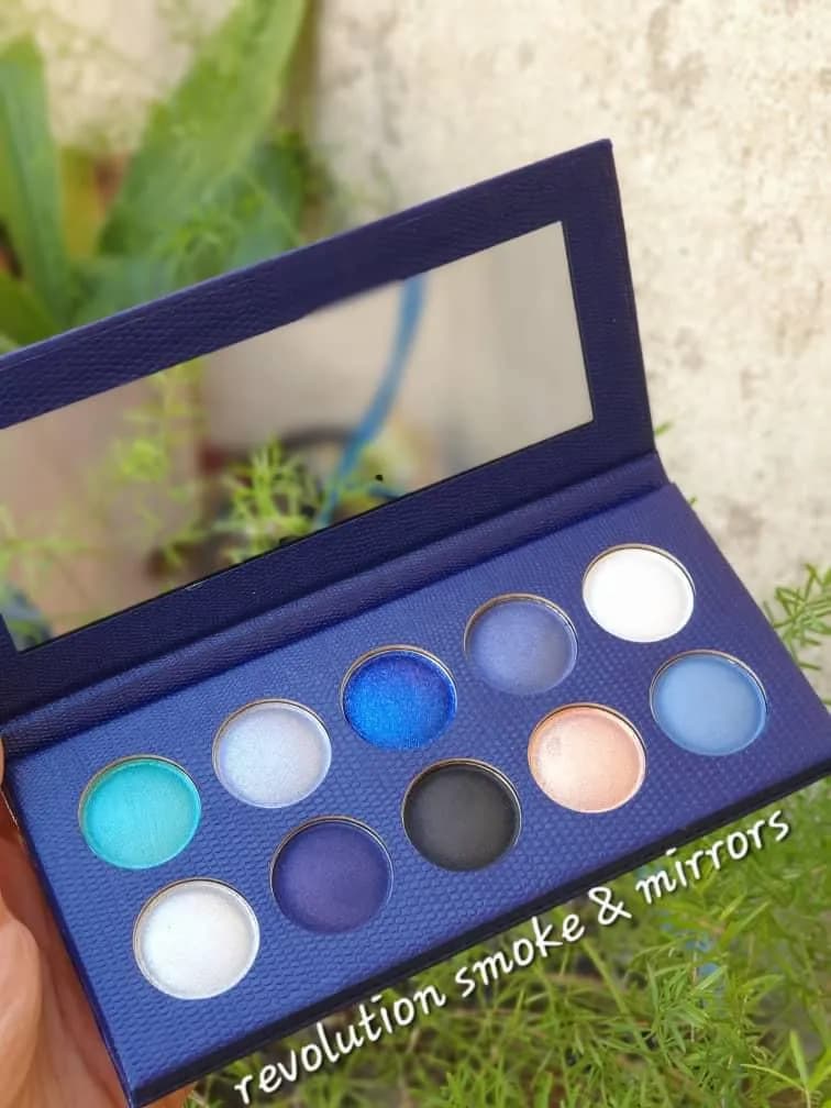 Revolution smoke & mirror 