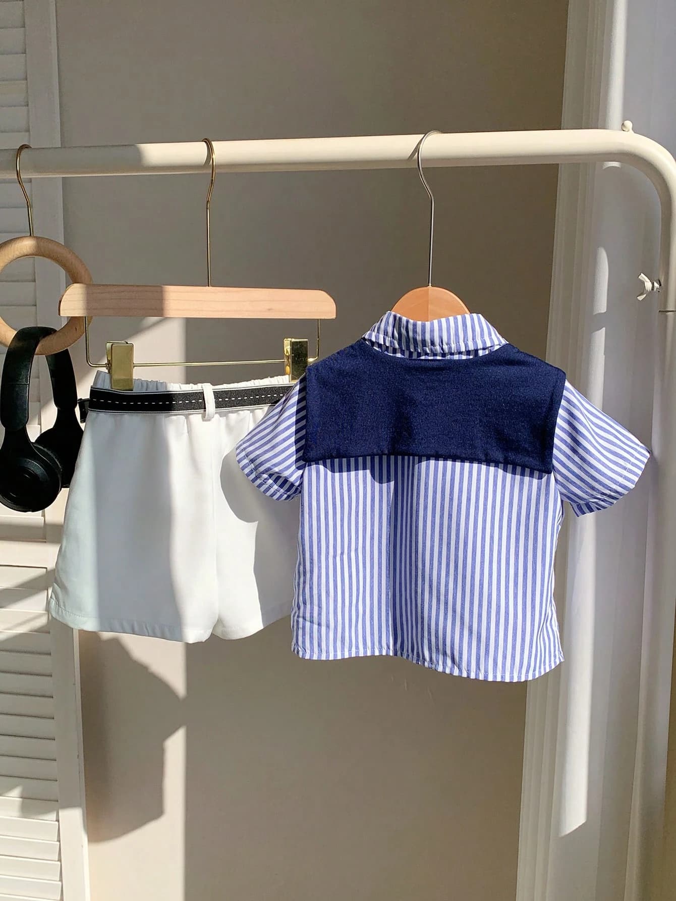 طقم شورت وقميص مخطط ولحشة