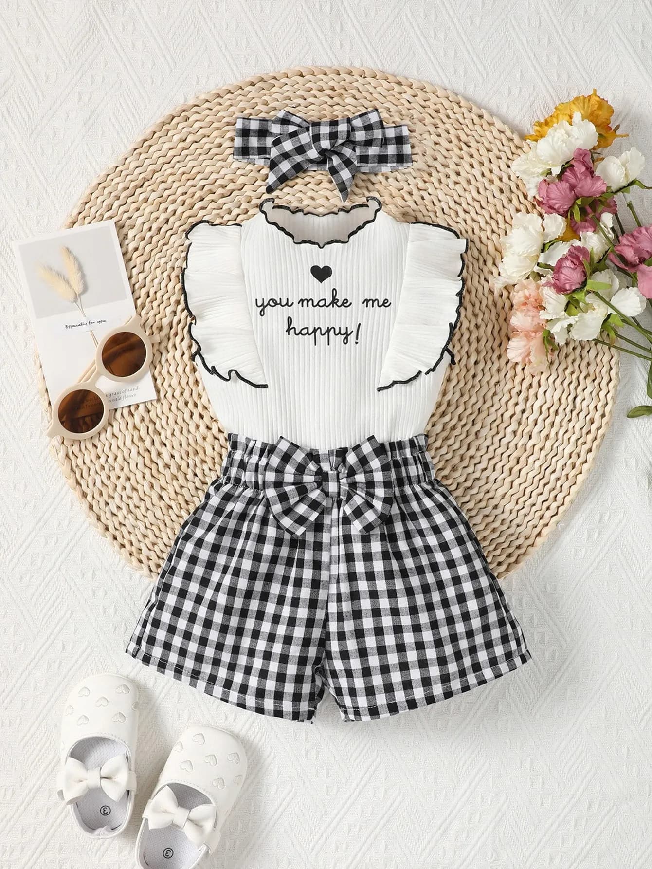 طقم بناتي قطعتين كنزة وشورت